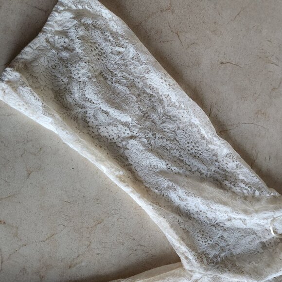 Women's Lucky Brand Lace Overlay Blouse Cream  XS. - Picture 12 of 12